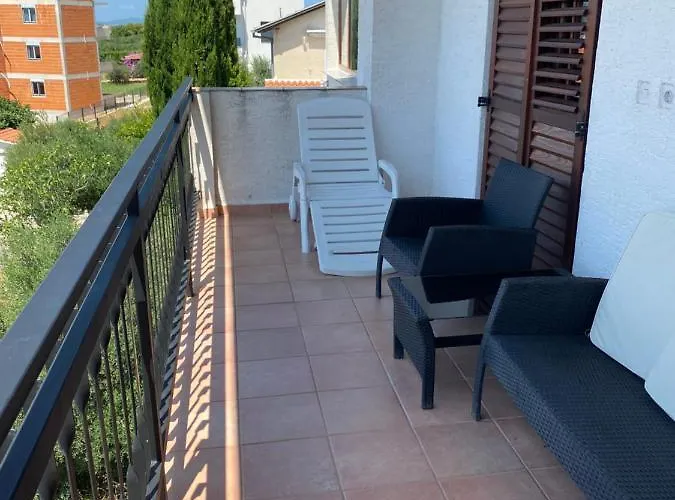 Renome Apartman Sveti Filip i Jakov